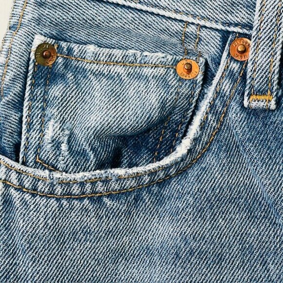 RE/DONE 90s Distressed High Rise Loose in Destroyed Medium Blue Size 24 - Picture 9 of 16